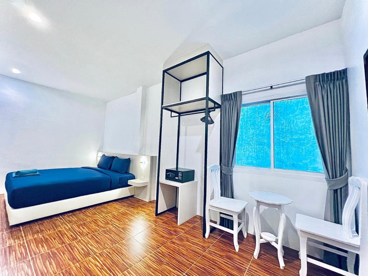 88 House Patong Hotel Kültér fotó